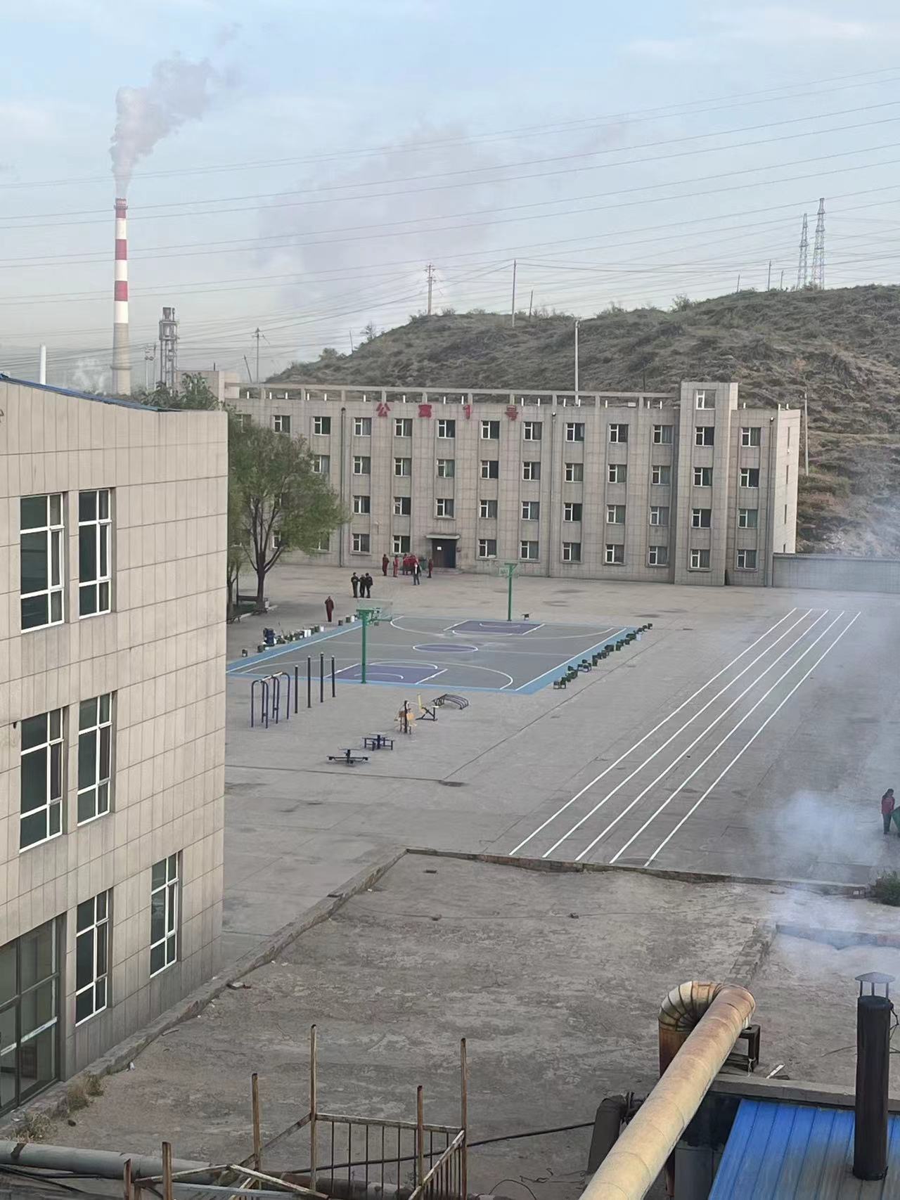 塑胶跑道多少钱一平方米|塑胶球场|塑胶跑道平方|篮球场施工|epdm塑胶跑道 新产品防滑耐磨